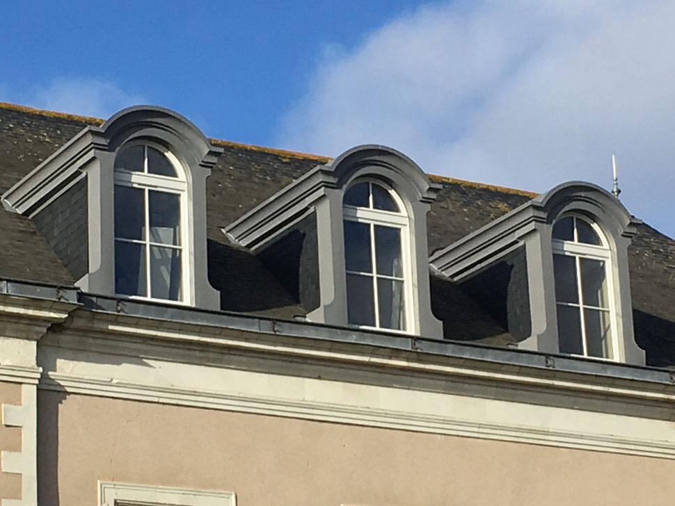 fenetres-bois-mairie