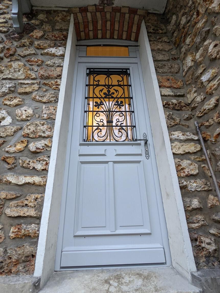 porte entree bois